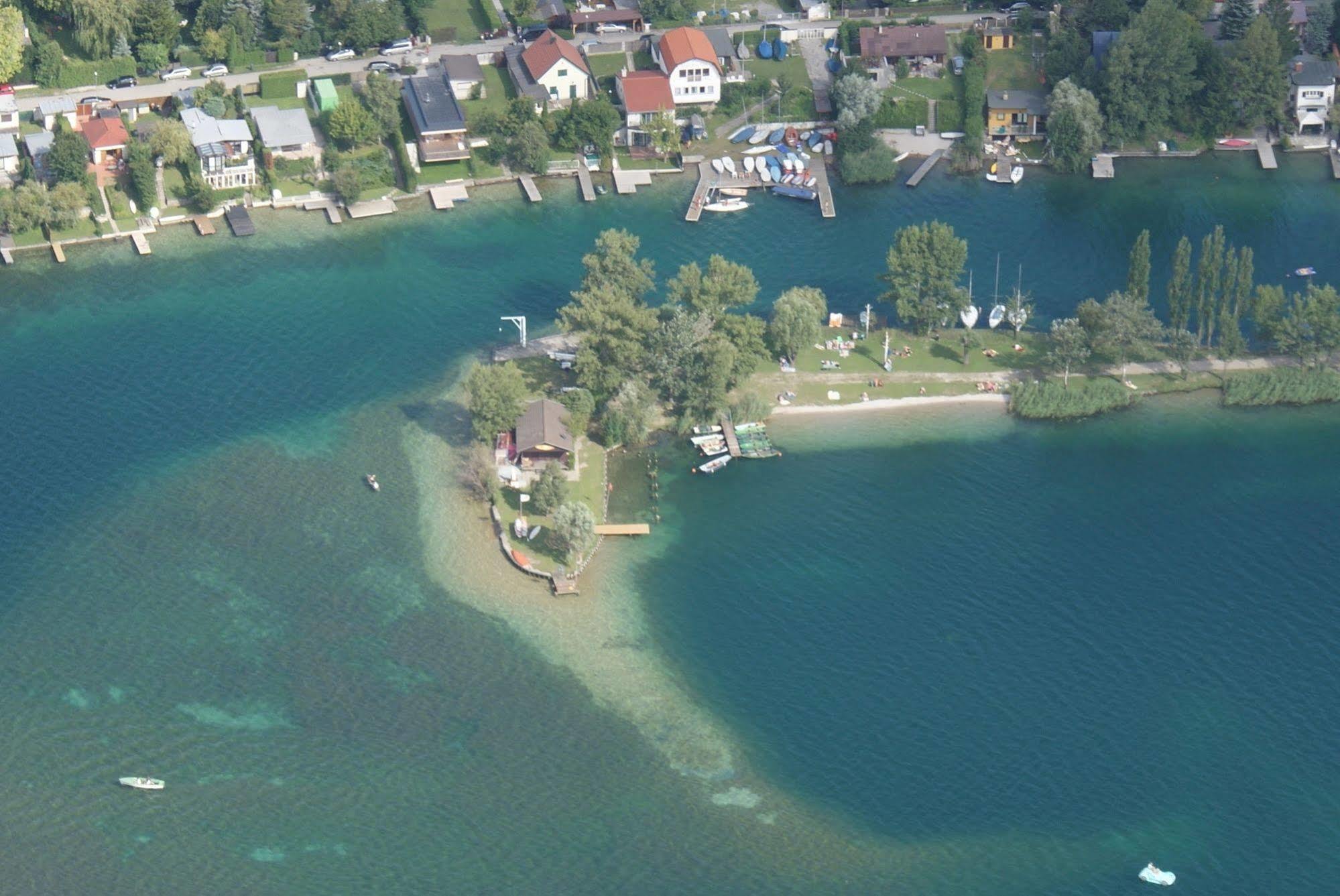 Landgasthof Zur Post Pensionat Neufeld an der Leitha Eksteriør billede